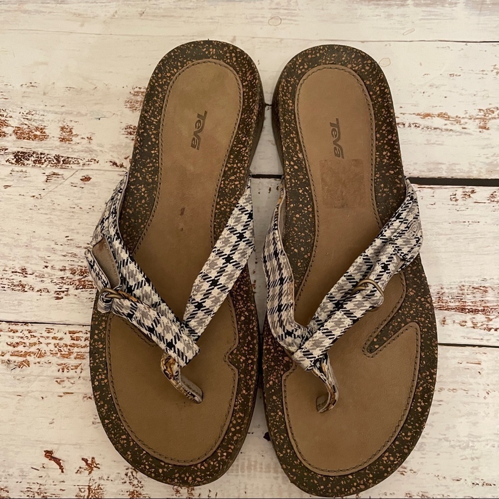 TEVA Women’s Size 7 Cork Houndstooth Flip Flops Sandals Summer Slip on shoe - Picture 2 of 11